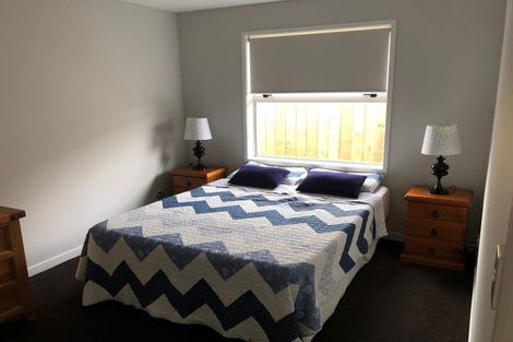 Photo of property in 33 Kahuparere Crescent, Pyes Pa, Tauranga, 3112