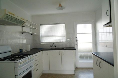 Photo of property in 170c Queen Street, Northcote Point, Auckland, 0627