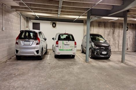 Photo of property in 3h/1 Hanson Street, Mount Cook, Wellington, 6021