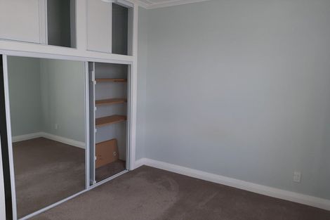 Photo of property in 37 Tauhinu Road, Miramar, Wellington, 6022