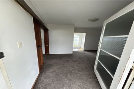 Photo of property in 16 Linley Place, Hillcrest, Auckland, 0627