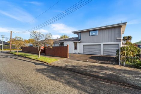Photo of property in 22 Sevenoaks Drive, Bryndwr, Christchurch, 8053