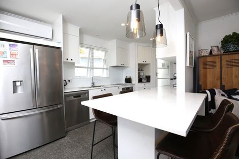 Photo of property in 54 Helena Street, Massey, Auckland, 0614