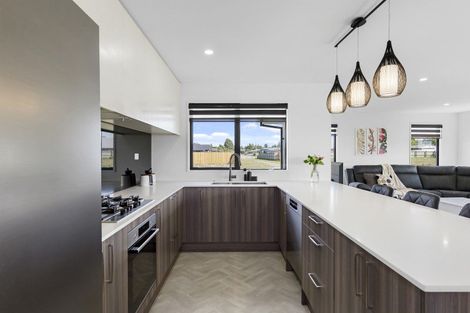 Photo of property in 39 Suffolk Drive, Kirwee, 7571