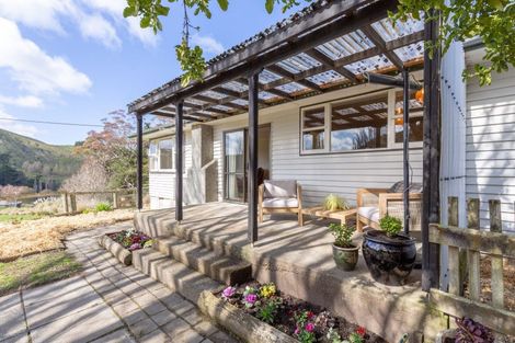 Photo of property in 1543a Annedale Road, Tinui, 5894