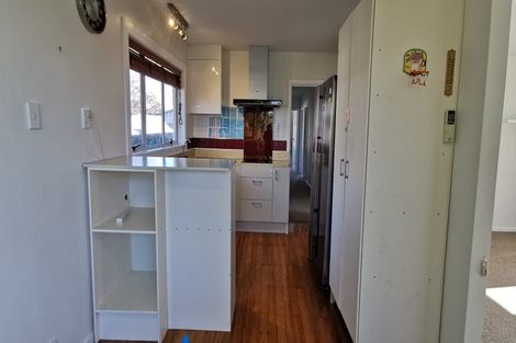 Photo of property in 33 Blankney Street, Hornby, Christchurch, 8042