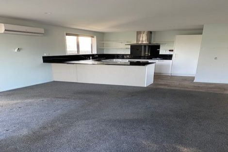 Photo of property in 9 Cuffs Road, Wainoni, Christchurch, 8061