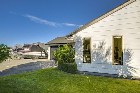 Photo of property in 27 Mckeefry Avenue, Greenmeadows, Napier, 4112
