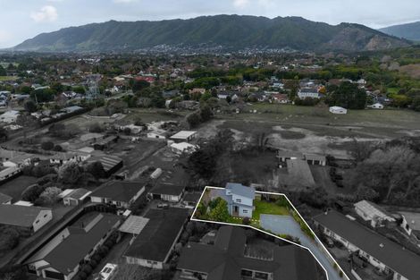 Photo of property in 46 Nimmo Avenue West, Waikanae, 5036