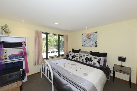 Photo of property in 82 Middleton Road, Upper Riccarton, Christchurch, 8041