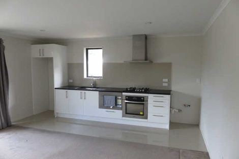 Photo of property in 7u4 Vesty Avenue, Hillcrest, Hamilton, 3216