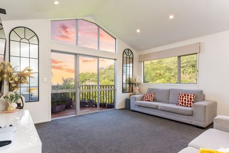 Photo of property in 51a Maungaraki Road, Korokoro, Lower Hutt, 5012