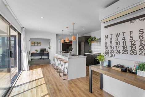 Photo of property in 32 Bronco Drive, Aidanfield, Christchurch, 8025