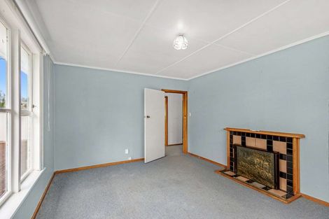 Photo of property in 61 Hillary Crescent, Maraenui, Napier, 4110