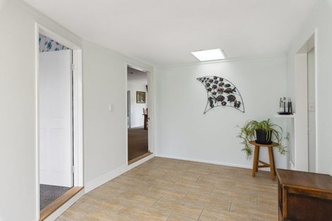 Photo of property in 108 Martin Road, Paraparaumu Beach, Paraparaumu, 5032