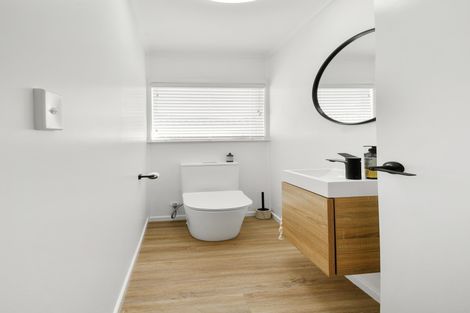 Photo of property in 45a Jellicoe Road, Manurewa, Auckland, 2102