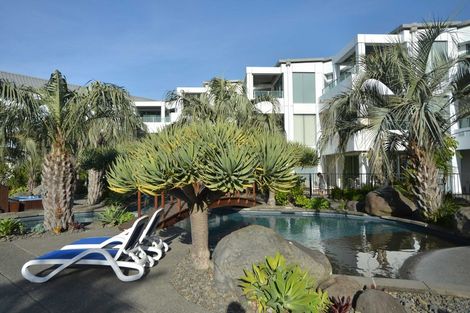 Photo of property in 209/136 Marine Parade, Mount Maunganui, 3116