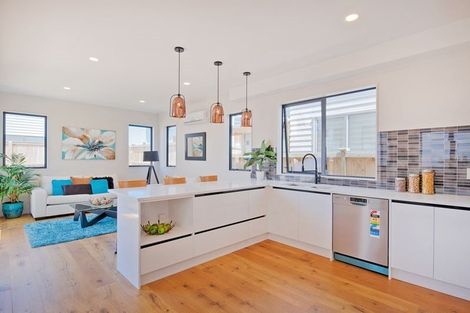 Photo of property in 45 Greenfinch Road, Hobsonville, Auckland, 0616