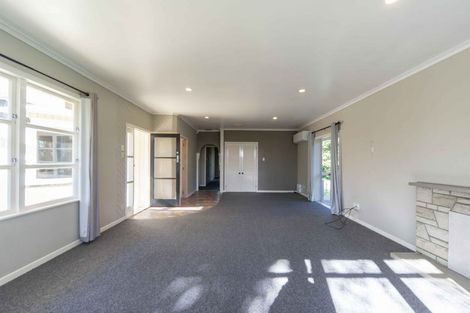 Photo of property in 52 Enderley Avenue, Enderley, Hamilton, 3214
