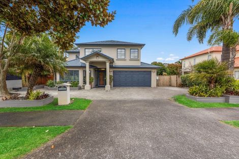 Photo of property in 26 Gunner Drive, Te Atatu Peninsula, Auckland, 0610
