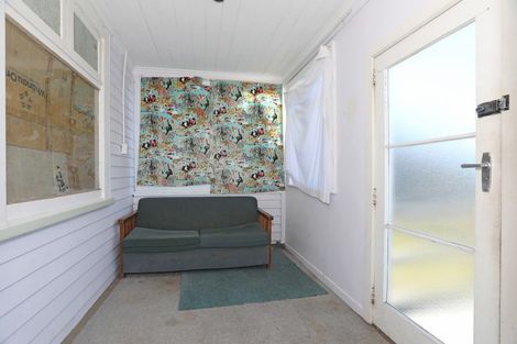 Photo of property in 42 Stewart Street, Marton, 4710