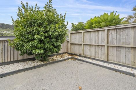 Photo of property in 7u2 Handyside Street, Tawa, Wellington, 5028