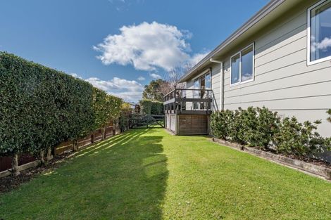 Photo of property in 33 Cumberland Crescent, Welcome Bay, Tauranga, 3112