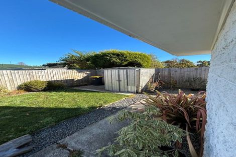 Photo of property in 18 Pahau Place, Cracroft, Christchurch, 8025