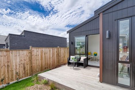 Photo of property in 7 Herekino Street, Westgate, Auckland, 0814