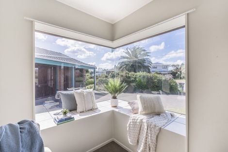 Photo of property in 45 Olive Terrace, Paraparaumu Beach, Paraparaumu, 5032