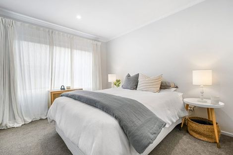 Photo of property in 5 Mapou Road, Hobsonville, Auckland, 0616