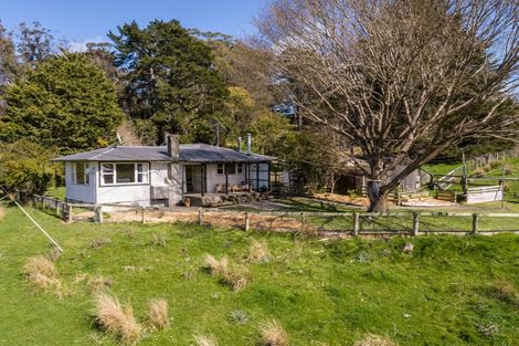 Photo of property in 1543a Annedale Road, Tinui, 5894