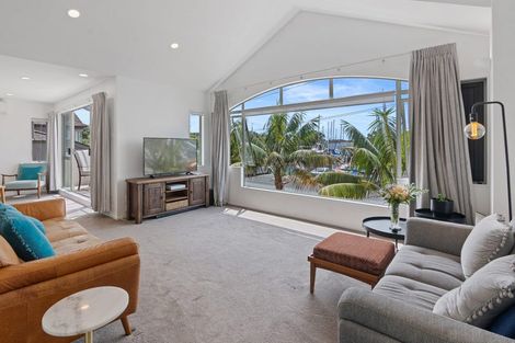 Photo of property in 3/14 Inga Road, Milford, Auckland, 0620