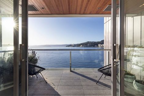 Photo of property in Clyde Quay Wharf, 2c/7 Clyde Quay Wharf, Te Aro, Wellington, 6011