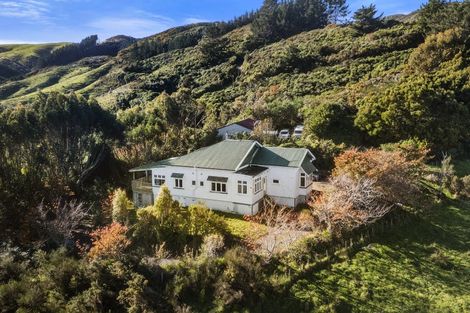 Photo of property in 8 Mount Cecil Road, Moonshine Valley, Porirua, 5381