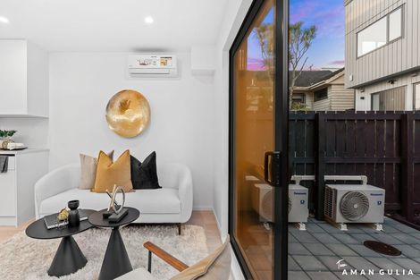 Photo of property in 6d William Roberts Road, Pakuranga, Auckland, 2010