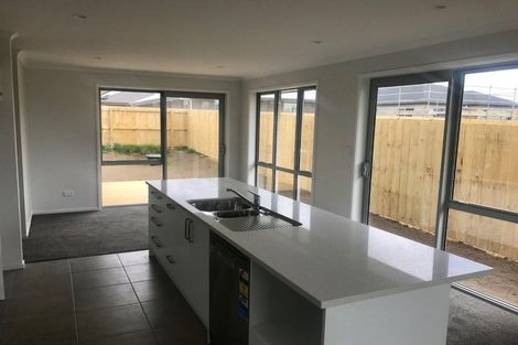 Photo of property in 23 Rainsford Road, Pukekohe, 2120