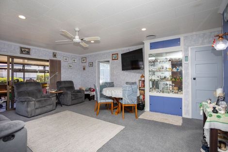 Photo of property in 7 Hunter Street, Dannevirke, 4930