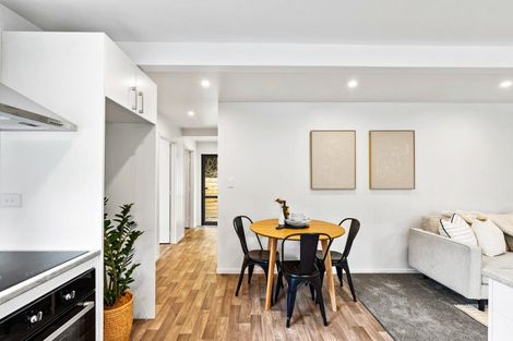 Photo of property in 25 Main Street, Hospital Hill, Napier, 4110