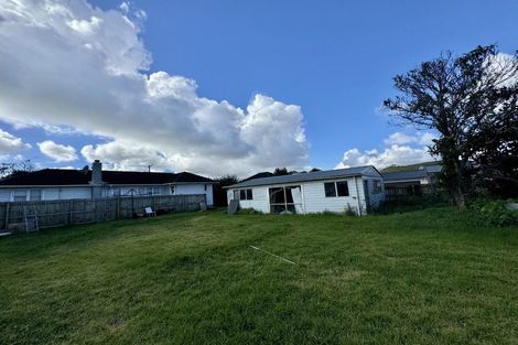 Photo of property in 54 Muir Avenue, Mangere Bridge, Auckland, 2022