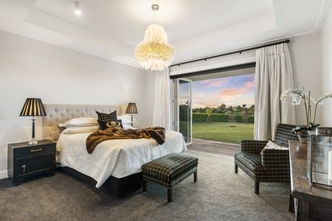Photo of property in 90 Bushlake Way, Kingseat, Papakura, 2580