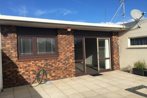 Photo of property in 2/16 Tweed Street, Mount Maunganui, 3116