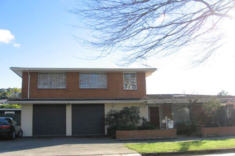 Photo of property in 10 Holliss Avenue, Cashmere, Christchurch, 8022
