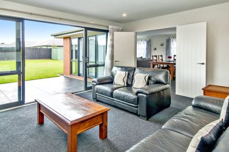 Photo of property in 3 Broomleigh Drive, Rolleston, 7615