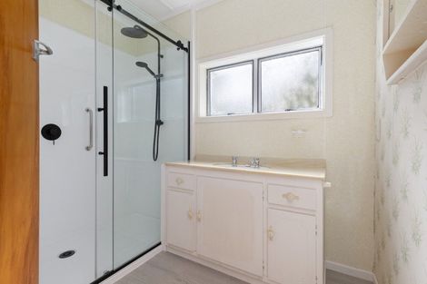 Photo of property in 7 Banks Road, Kawakawa Bay, Papakura, 2585