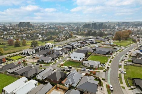 Photo of property in 3 Lucina Rise, Peacocke, Hamilton, 3206