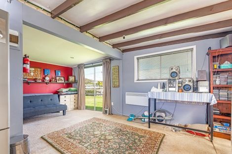 Photo of property in 25 Himatangi Street, Himatangi Beach, Foxton, 4891