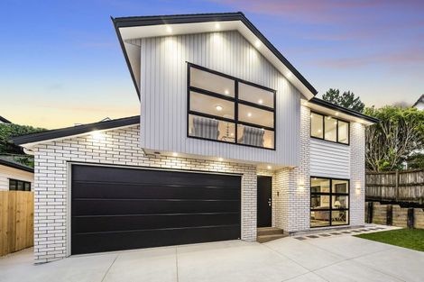 Photo of property in 11 Tawapou Close, Massey, 0614