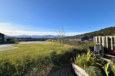 Photo of property in 21 Rocklands Court, Wanaka, 9305