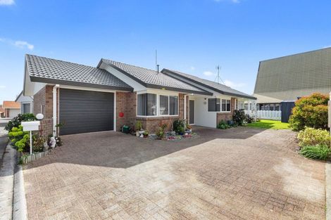Photo of property in 2/492 Otumoetai Road, Otumoetai, Tauranga, 3110